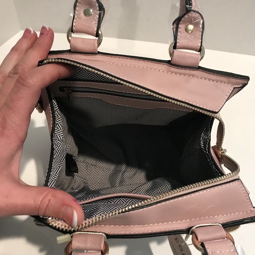 Floral Embellished Blush Pink Vegan Leather Bag - Picture 6 of 7